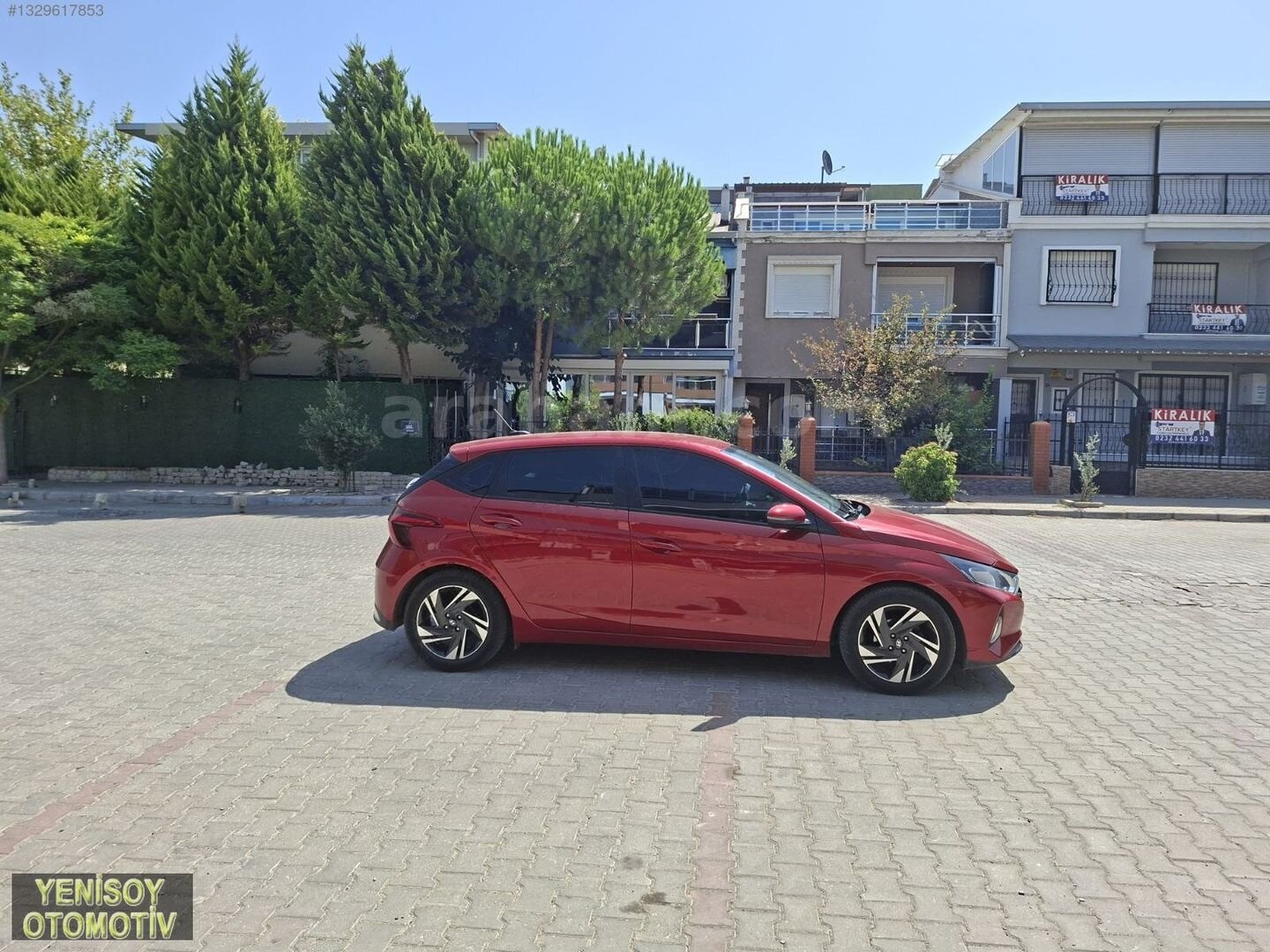Galeriden Hyundai i20 1.4 MPI Style 2021 Model İzmir 90.879 km Bordo 2