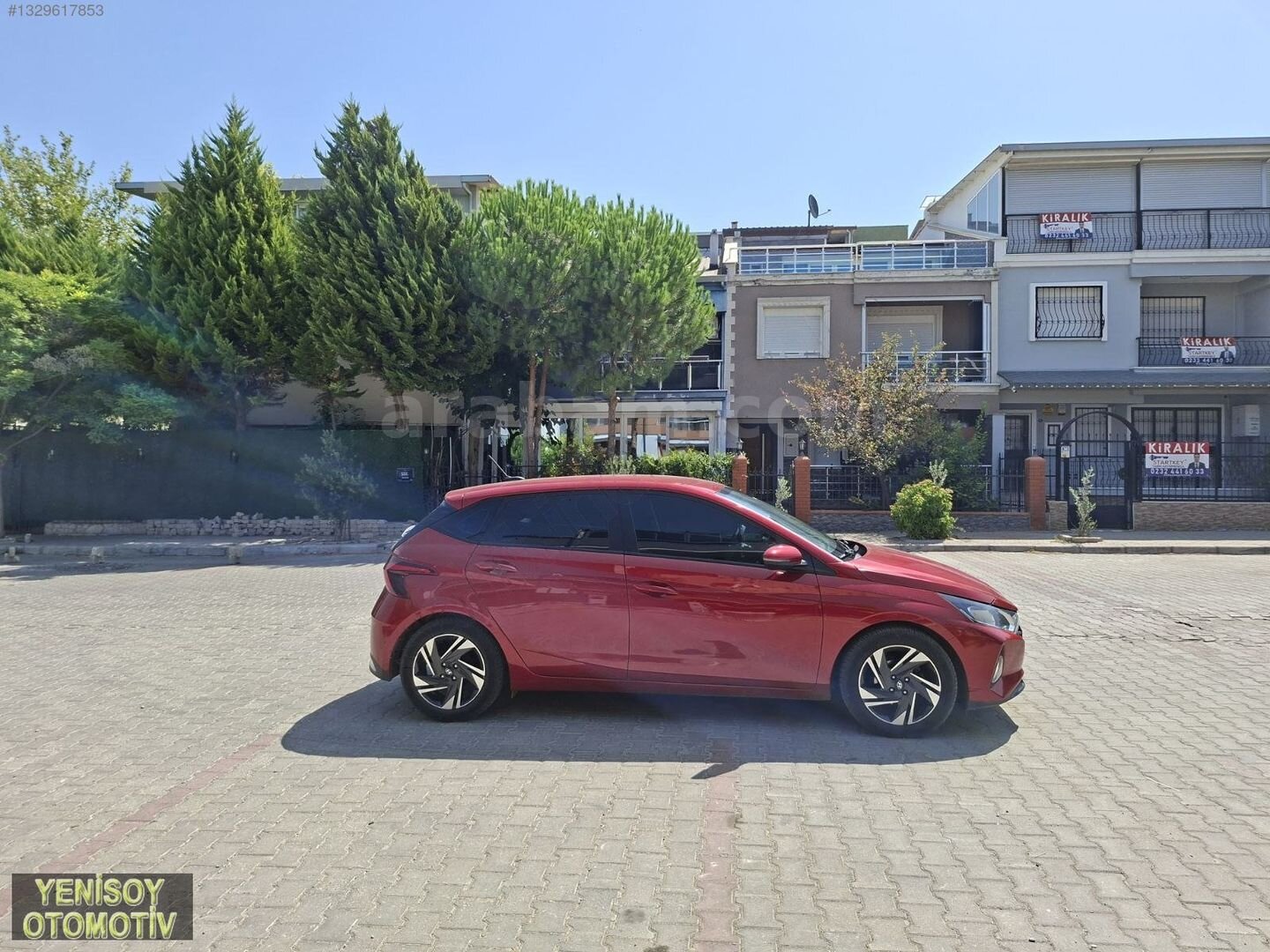 Galeriden Hyundai i20 1.4 MPI Style 2021 Model İzmir 90.879 km Bordo 3