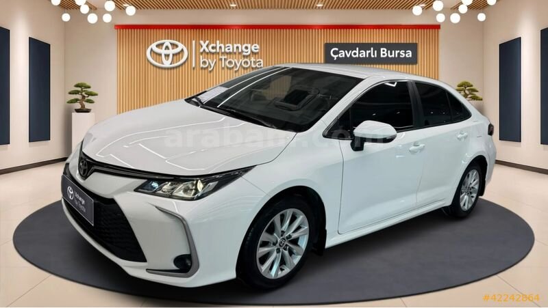 Galeriden Toyota Corolla 1.5 Dream 2023 Model Bursa 31.020 km Beyaz