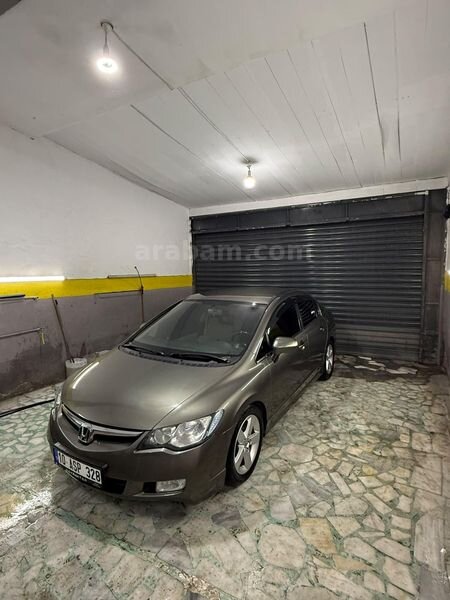 Galeriden Honda Civic 1.6i VTEC Premium 2008 Model Balıkesir 135.000 km Gri