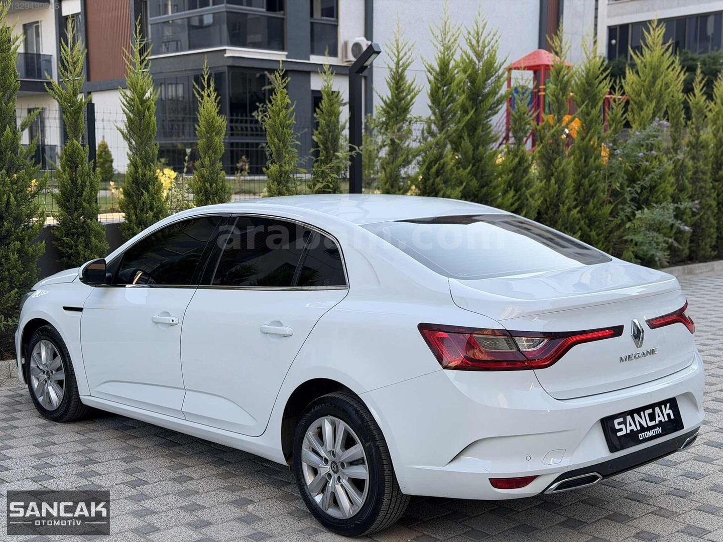 Galeriden Renault Megane 1.3 TCe Joy 2021 Model Bursa 125.000 km Beyaz 7