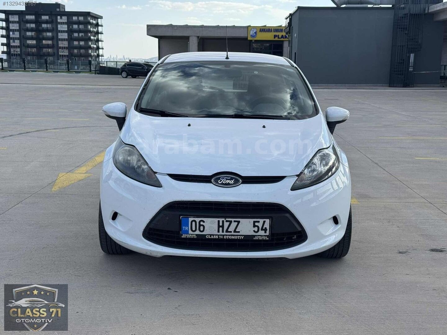 Galeriden Ford Fiesta 1.4 TDCi Trend 2011 Model Ankara 214.000 km Beyaz 2