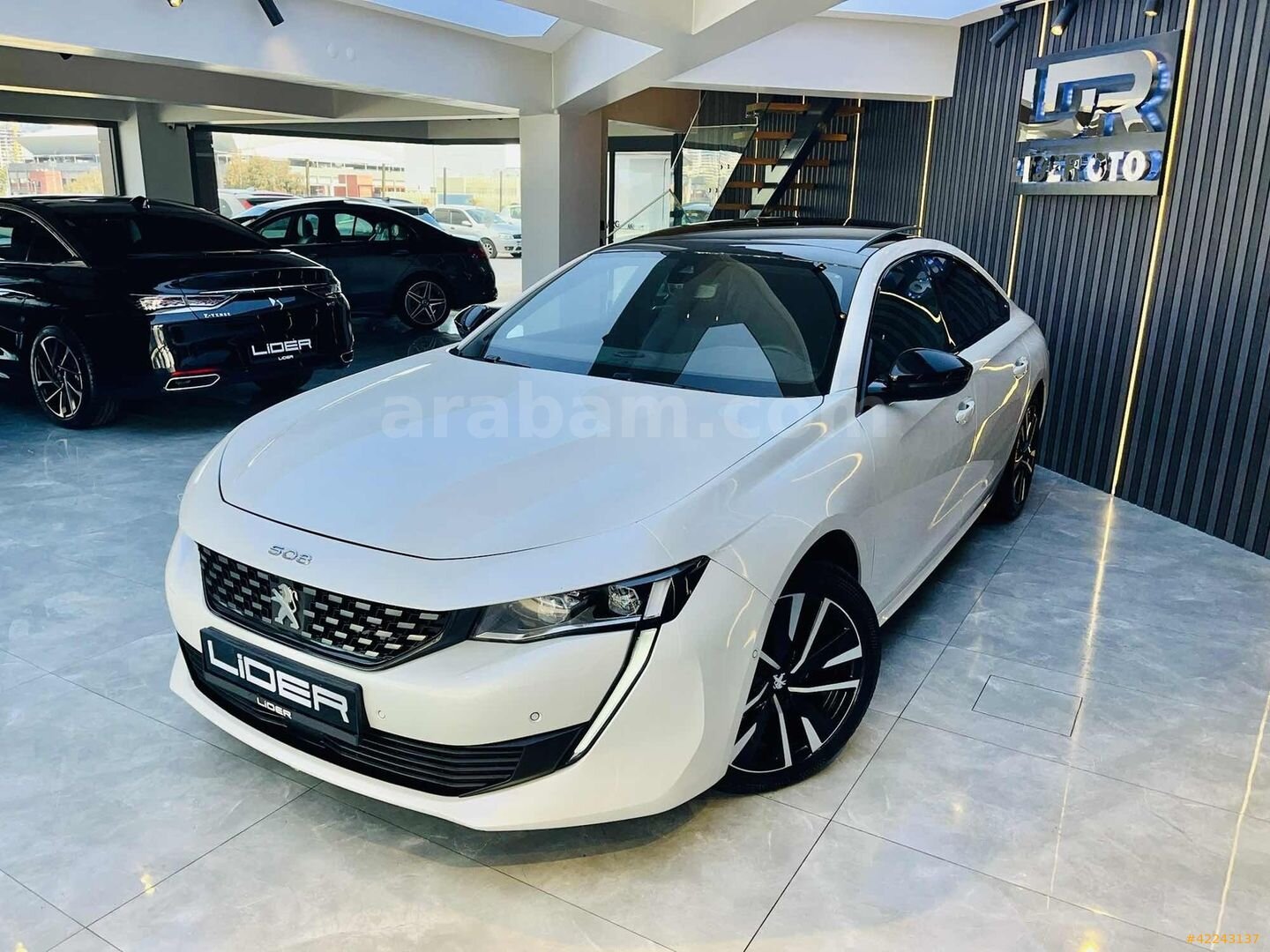 Galeriden Peugeot 508 1.5 BlueHDI GT Selection 2023 Model İzmir 124.000 km Beyaz 2