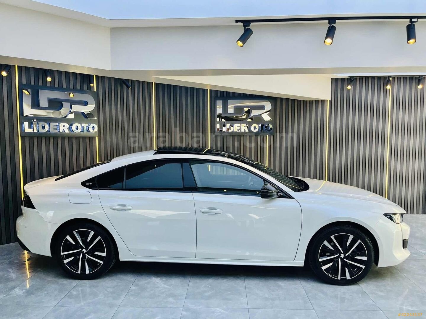 Galeriden Peugeot 508 1.5 BlueHDI GT Selection 2023 Model İzmir 124.000 km Beyaz 5