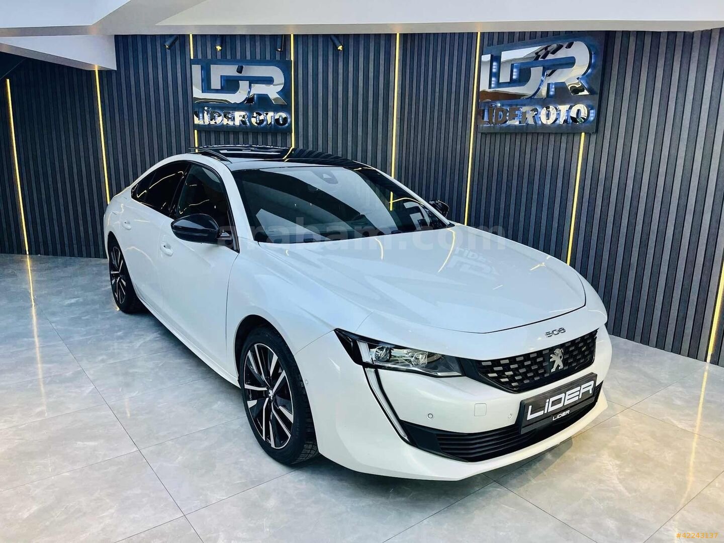 Galeriden Peugeot 508 1.5 BlueHDI GT Selection 2023 Model İzmir 124.000 km Beyaz 3