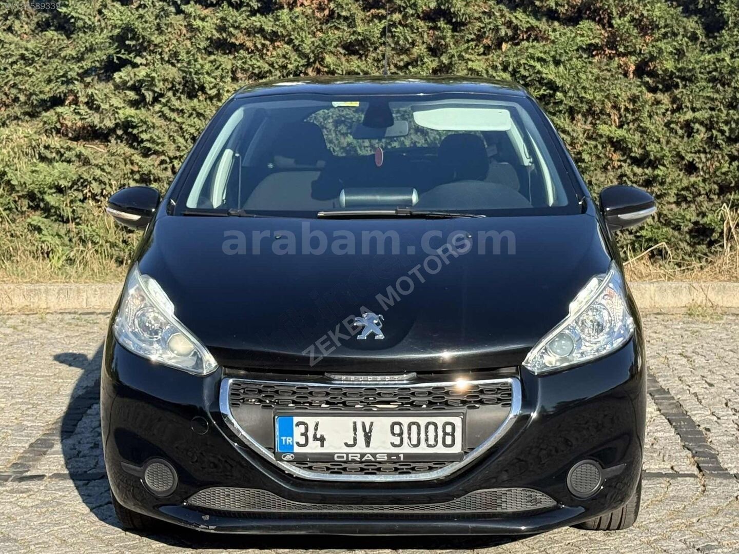 Galeriden Peugeot 208 1.4 HDi Active 2012 Model İstanbul 135.000 km Siyah 2