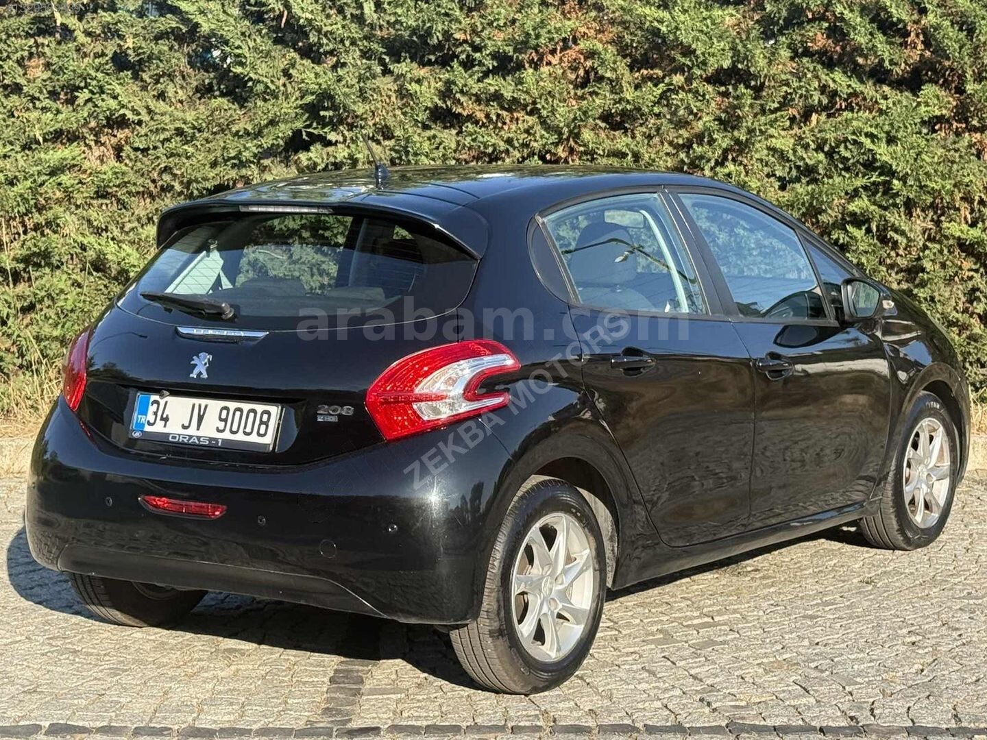 Galeriden Peugeot 208 1.4 HDi Active 2012 Model İstanbul 135.000 km Siyah 6