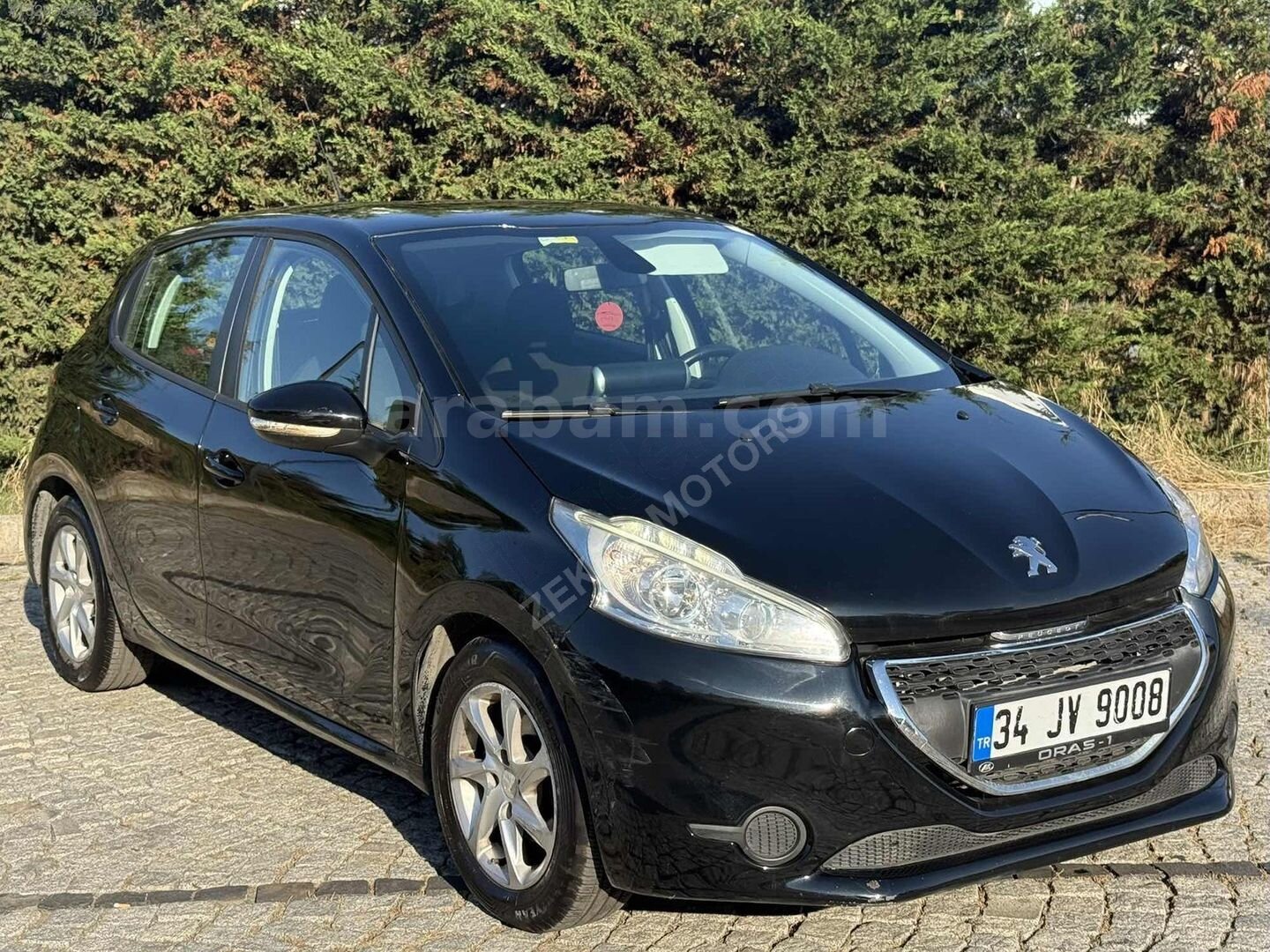 Galeriden Peugeot 208 1.4 HDi Active 2012 Model İstanbul 135.000 km Siyah 3