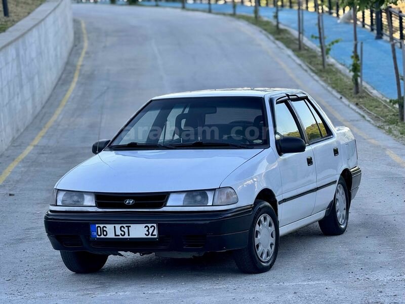 Galeriden Hyundai Excel 1.5 GLS 1993 Model Ankara 380.000 km Beyaz