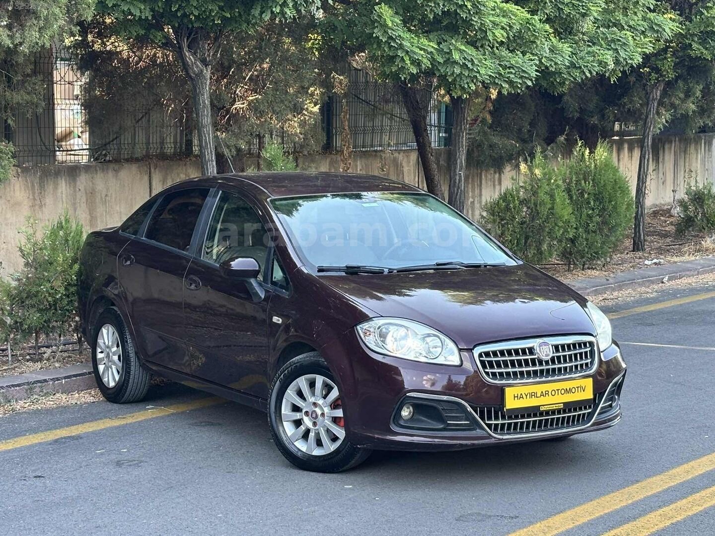 Galeriden Fiat Linea 1.6 Multijet Urban 2012 Model Ankara 145.353 km Bordo 5