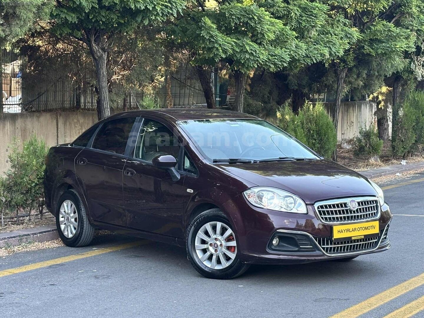 Galeriden Fiat Linea 1.6 Multijet Urban 2012 Model Ankara 145.353 km Bordo 6