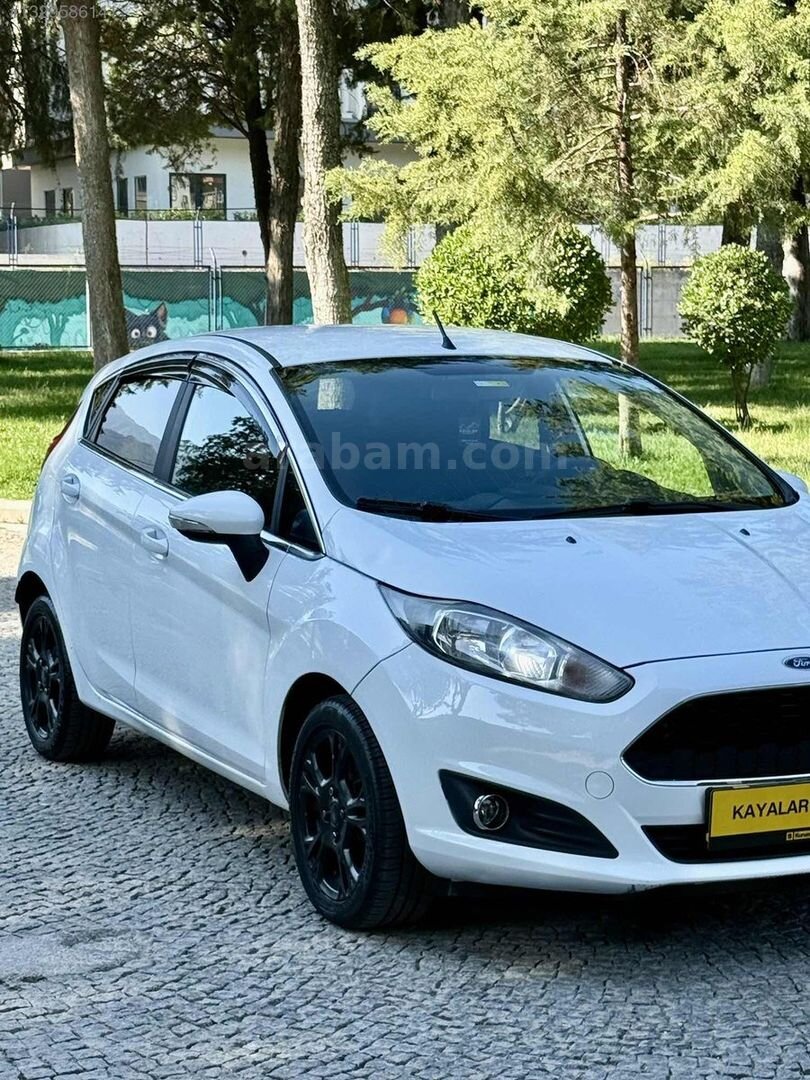 Galeriden Ford Fiesta 1.5 TDCi Trend X 2016 Model Denizli 199.000 km Beyaz 4