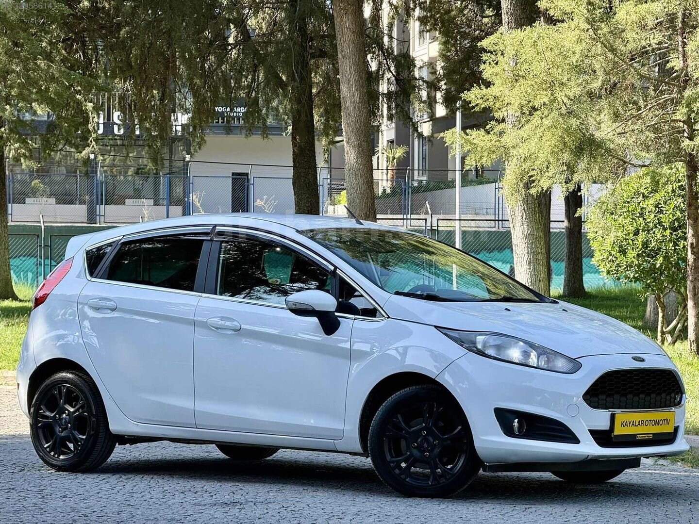 Galeriden Ford Fiesta 1.5 TDCi Trend X 2016 Model Denizli 199.000 km Beyaz 5