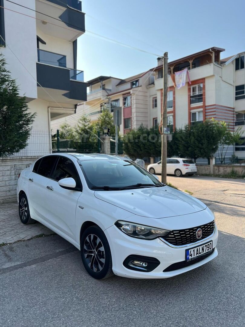 Sahibinden Fiat Egea 1.6 E-Torq Lounge 2016 Model Kocaeli 113.500 km Beyaz 1