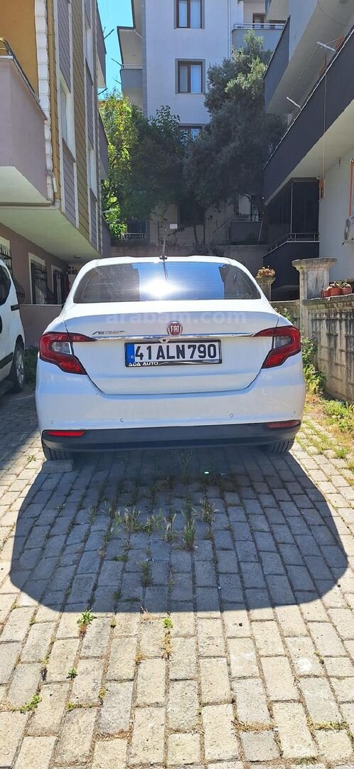 Sahibinden Fiat Egea 1.6 E-Torq Lounge 2016 Model Kocaeli 113.500 km Beyaz 5