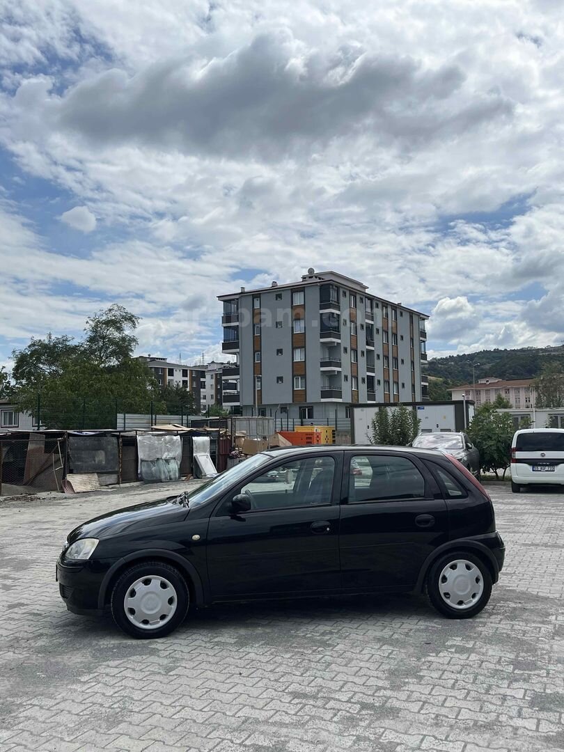 Sahibinden Opel Corsa 1.4 Enjoy 2004 Model Samsun 283.000 km Siyah 2