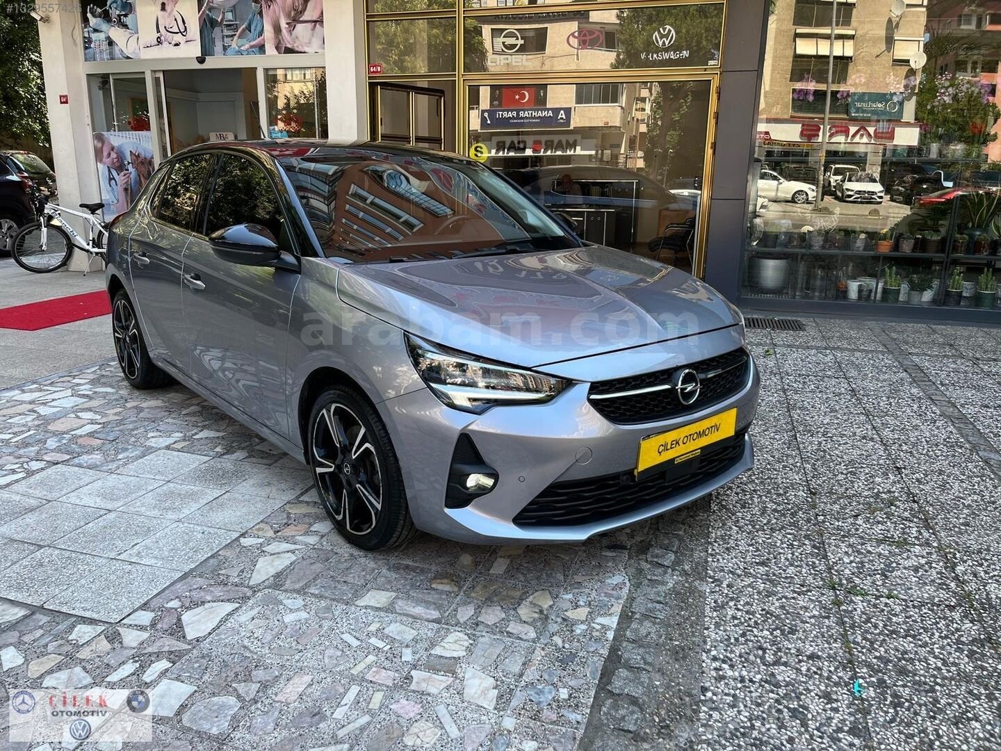 Galeriden Opel Corsa 1.2 T Ultimate 2021 Model İstanbul 82.000 km Gri 2