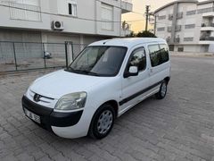 MİTHAT OTOMOTİV DEN HATASIZ BOYASIZ 2005 PARTNER 2,0 DİZEL