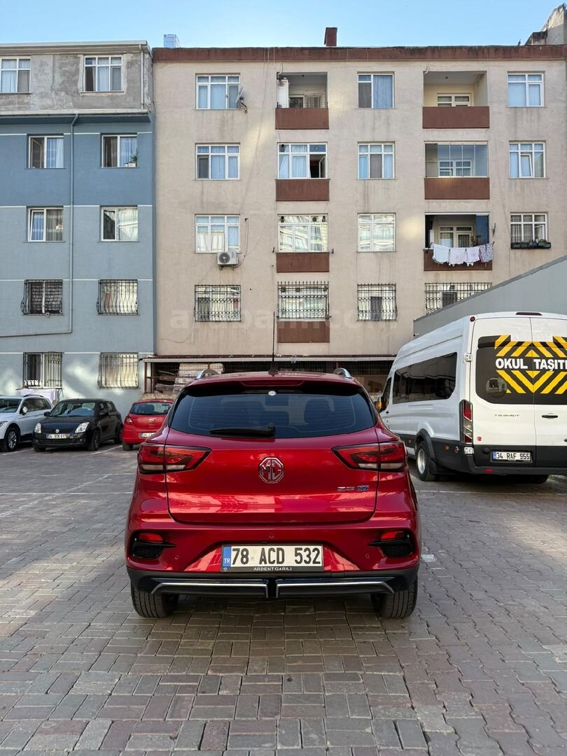 Sahibinden MG ZS EV Luxury 2023 Model 5