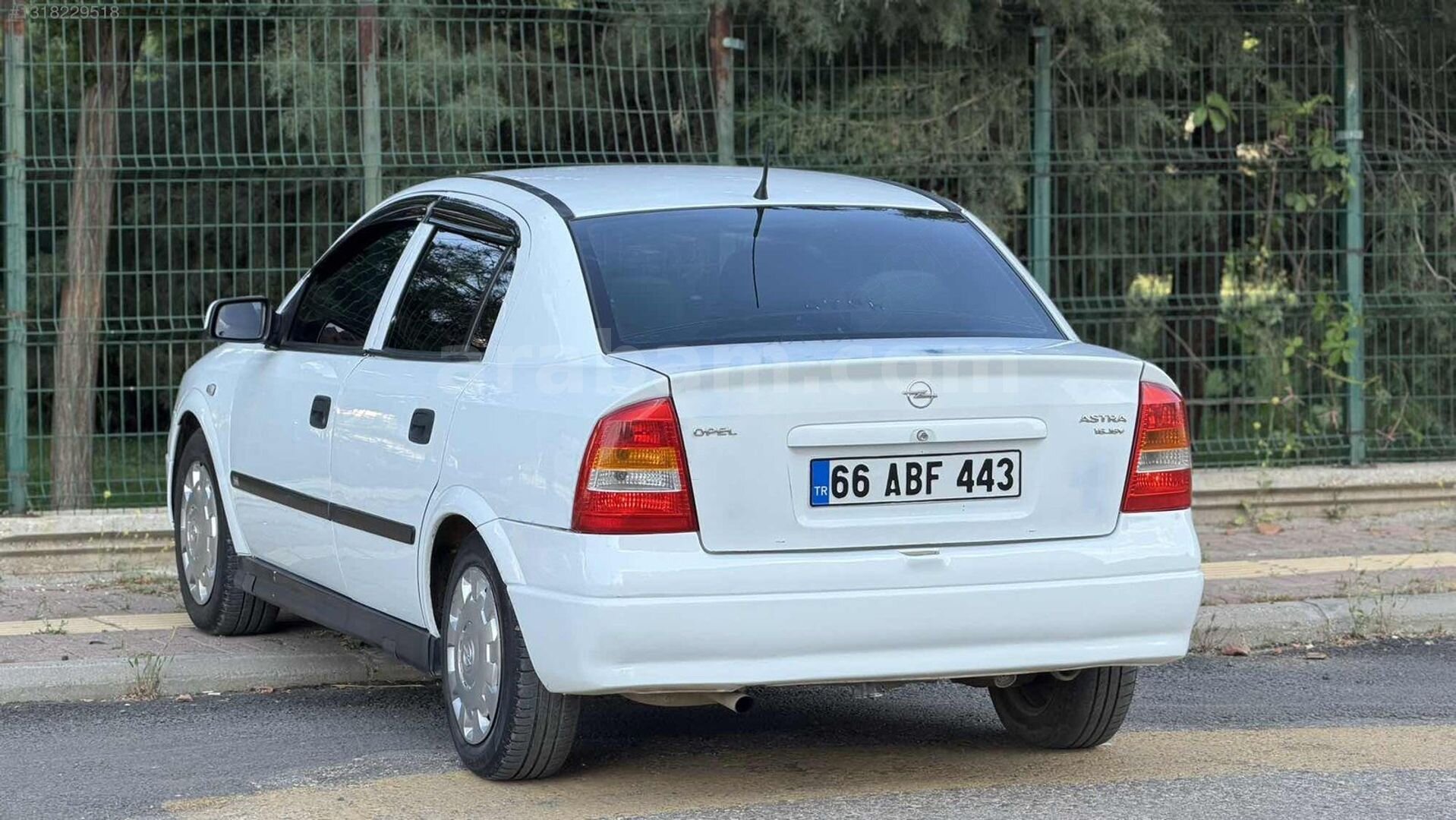 Galeriden Opel Astra 1.6 Comfort 2001 Model Şanlıurfa 354.000 km Beyaz 4