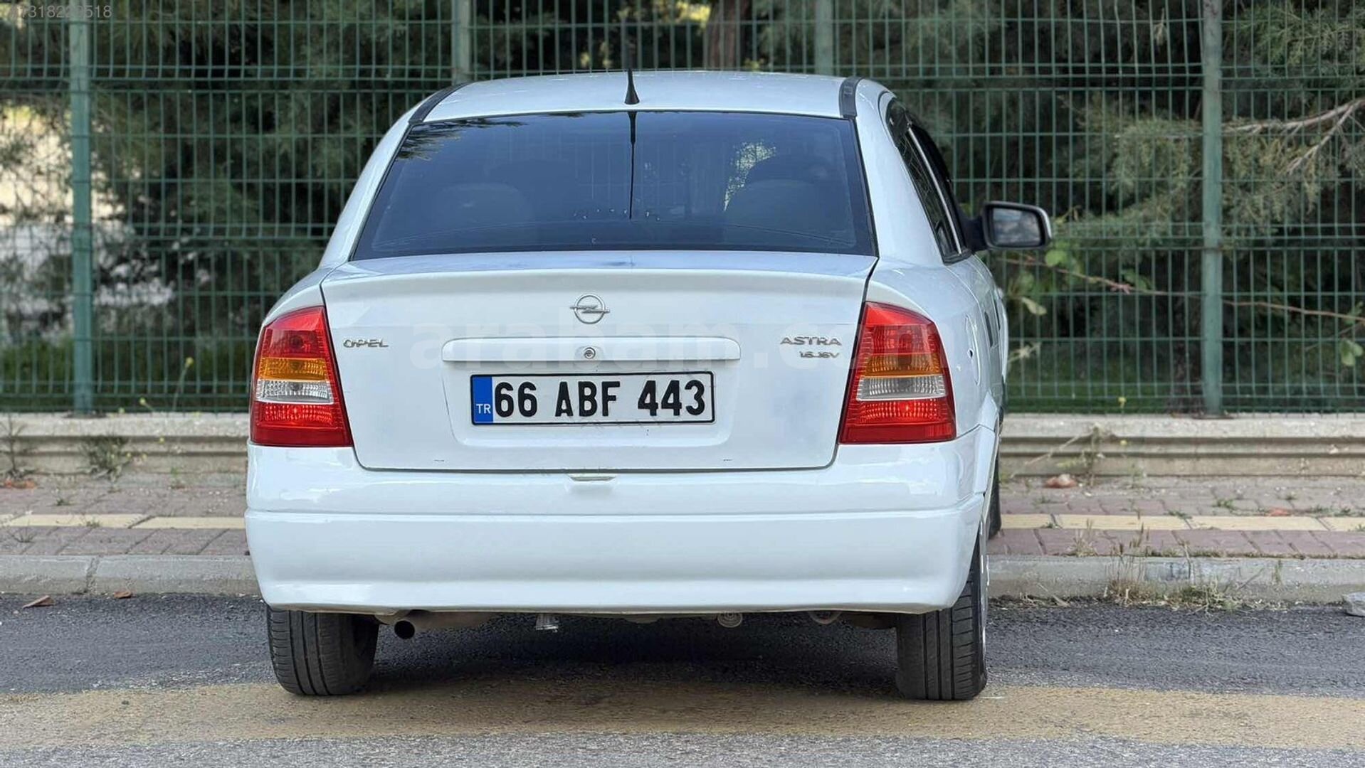 Galeriden Opel Astra 1.6 Comfort 2001 Model Şanlıurfa 354.000 km Beyaz 3