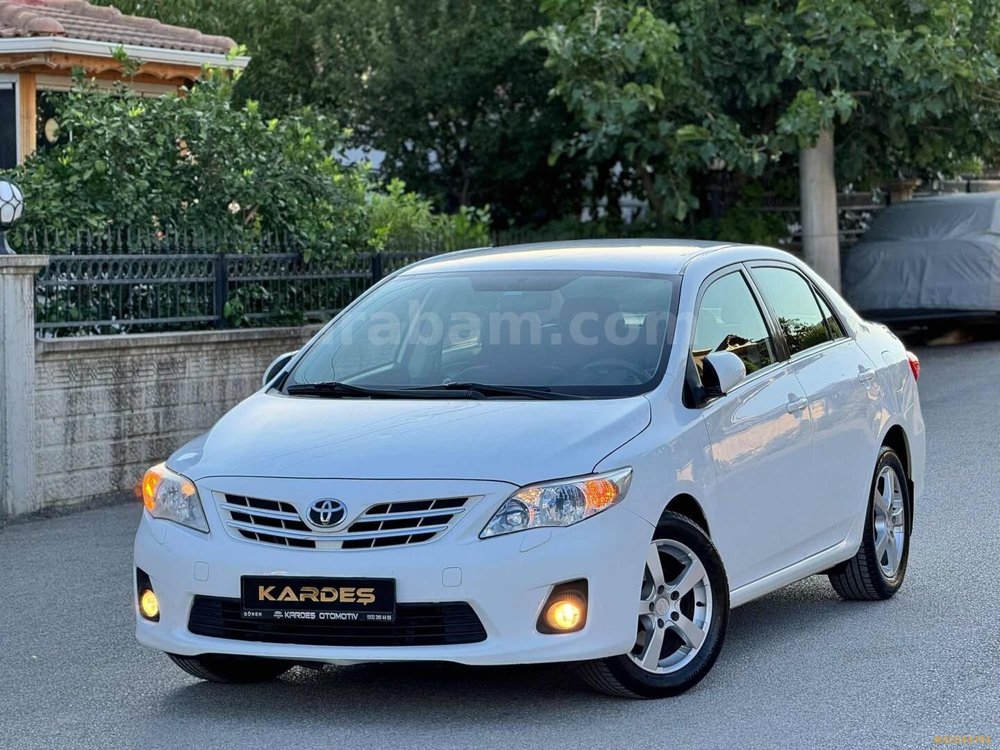 Galeriden Toyota Corolla 1.4 D-4D Comfort Extra 2011 Model Balıkesir 109.000 km Beyaz 3