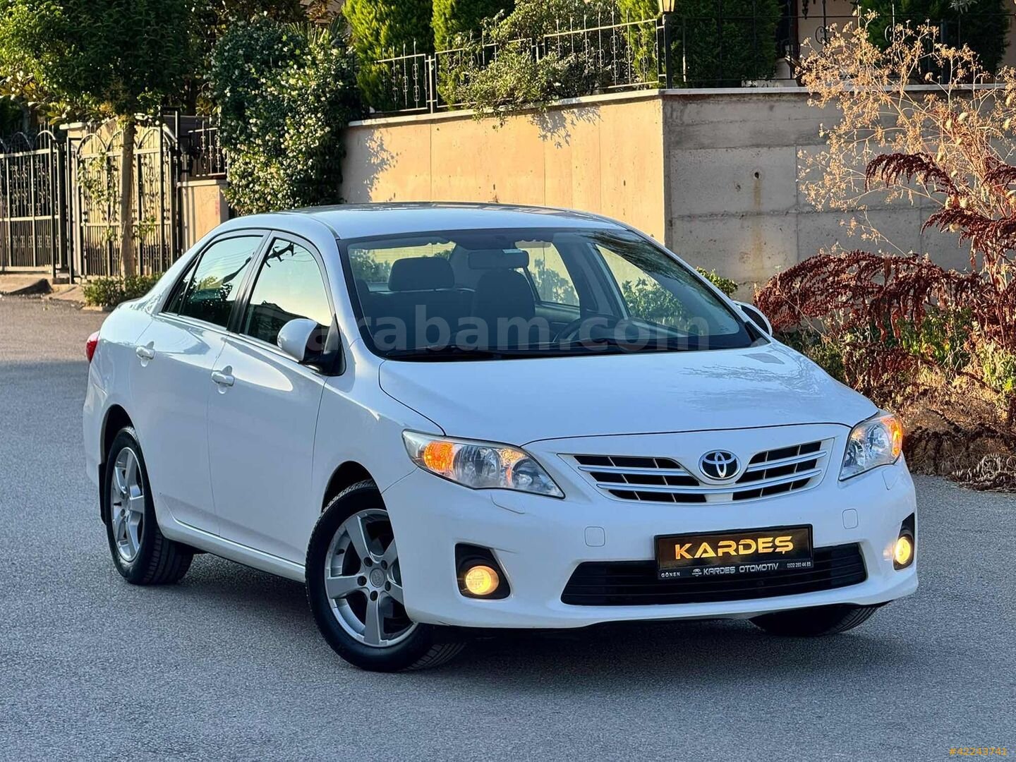 Galeriden Toyota Corolla 1.4 D-4D Comfort Extra 2011 Model Balıkesir 109.000 km Beyaz 1