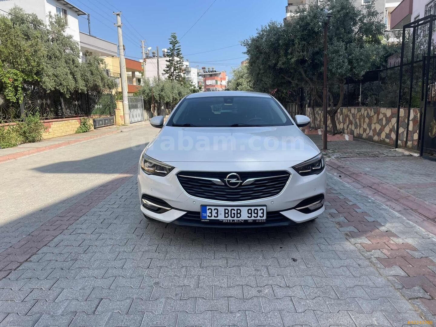 Galeriden Opel Insignia 1.6 CDTI Sport 2017 Model Mersin 245.000 km Beyaz 6