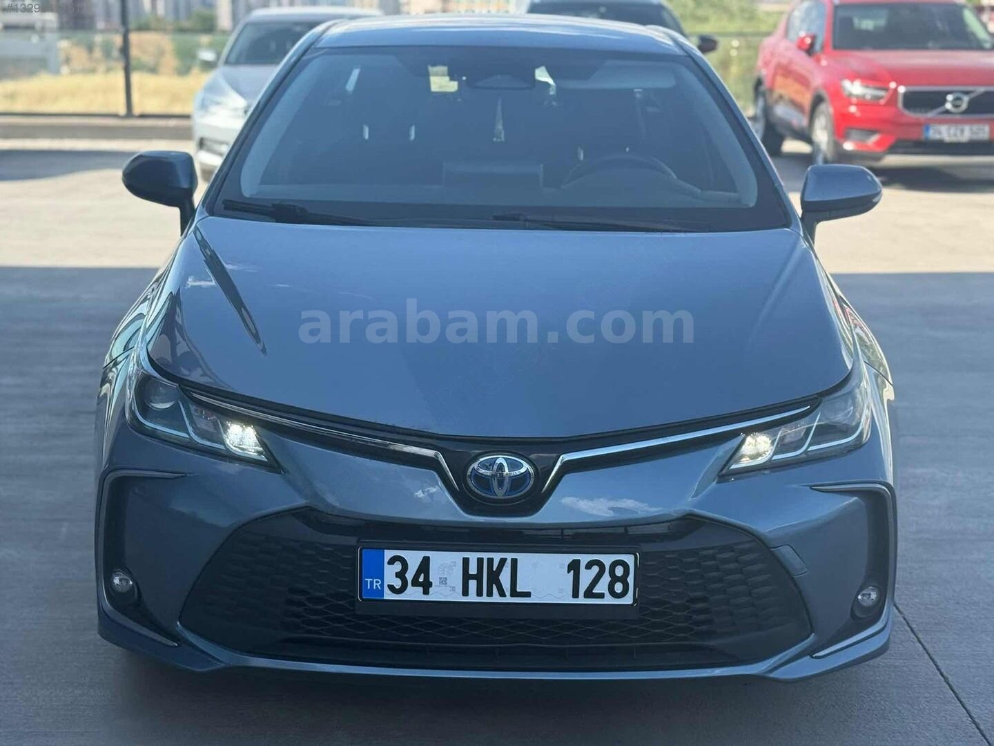 Galeriden Toyota Corolla 1.8 Hybrid Dream 2023 Model Ankara 58.000 km Gri 1