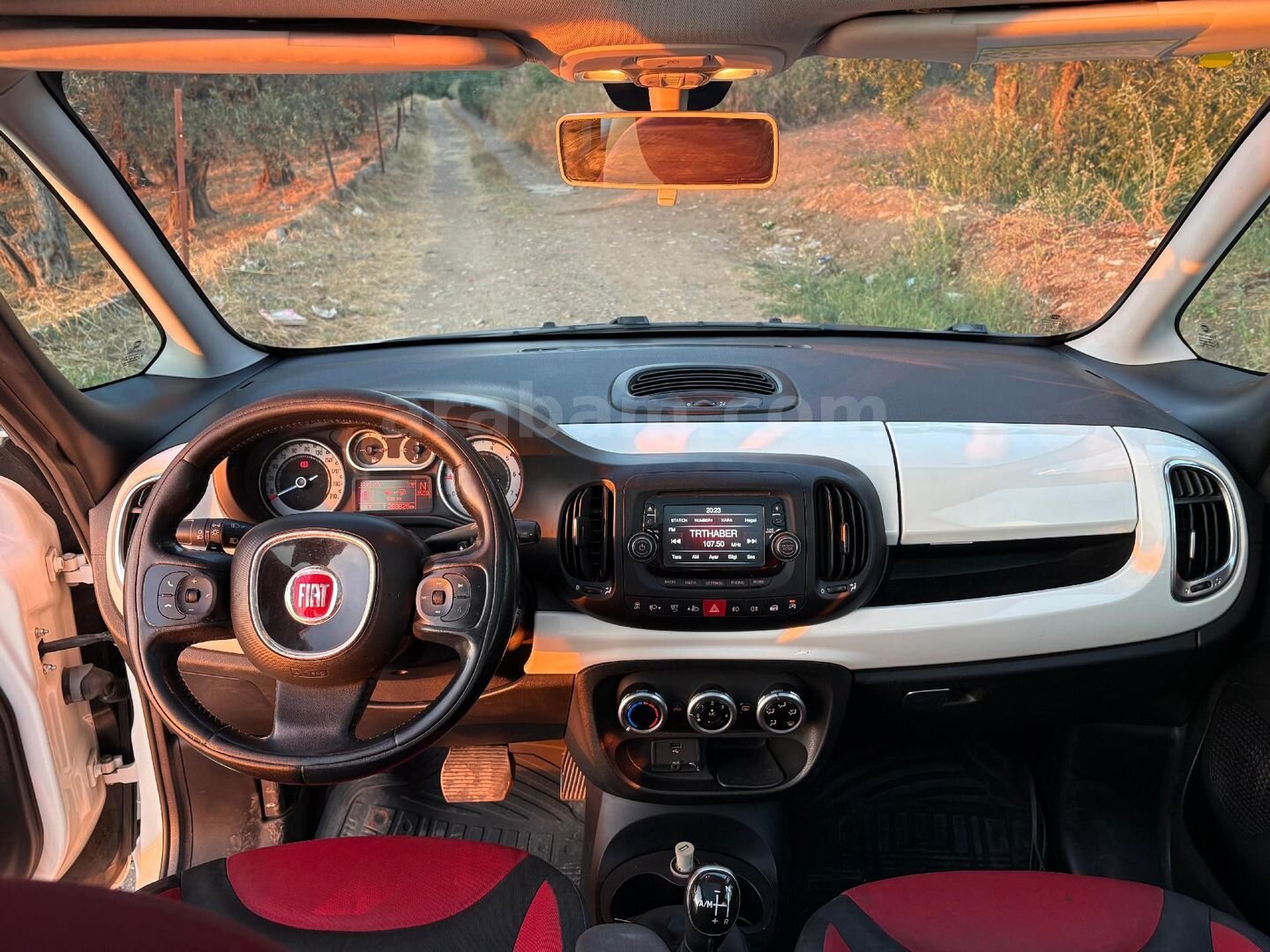Sahibinden Fiat 500 Ailesi 500L 1.3 Mjet PopStar 2013 Model Balıkesir 257.000 km Beyaz 7
