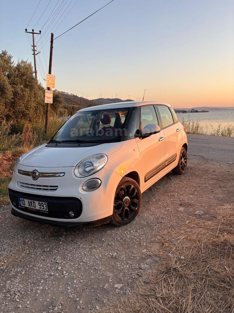 Sahibinden Fiat 500 Ailesi 500L 1.3 Mjet PopStar 2013 Model Balıkesir 257.000 km Beyaz 3