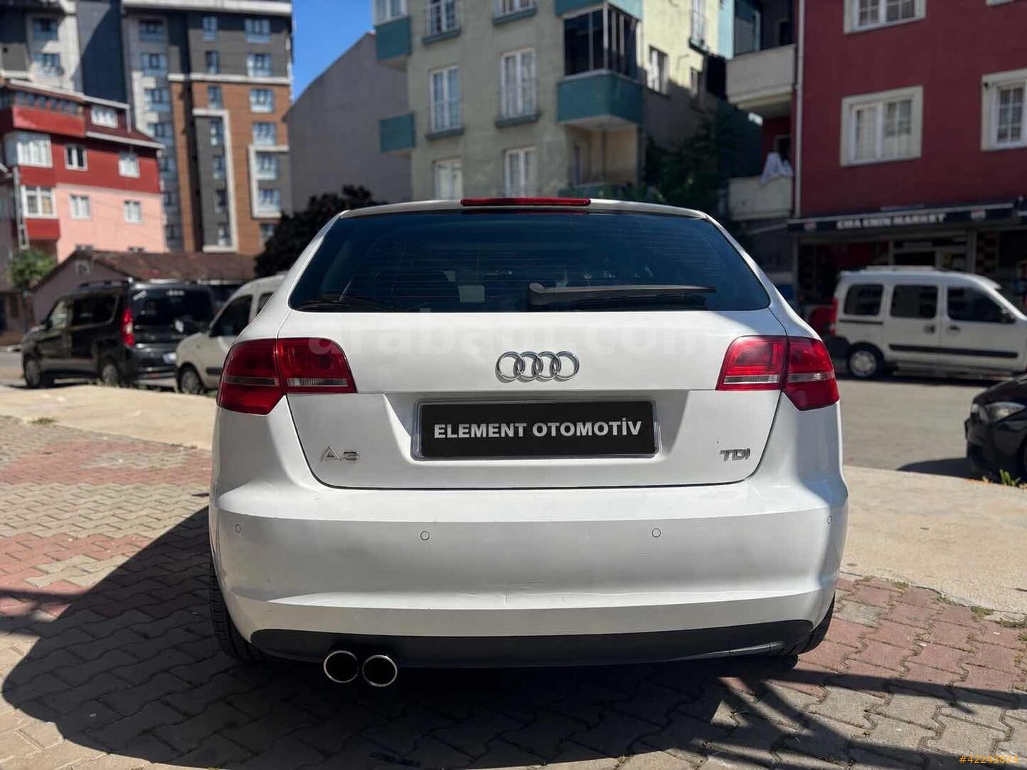 Galeriden Audi A3 Sportback 1.6 TDI Ambiente 2012 Model İstanbul 320.000 km Beyaz 2