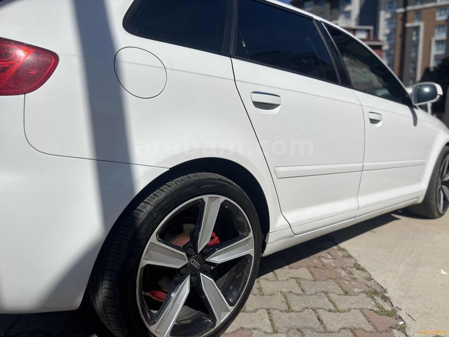 Galeriden Audi A3 Sportback 1.6 TDI Ambiente 2012 Model İstanbul 320.000 km Beyaz 7