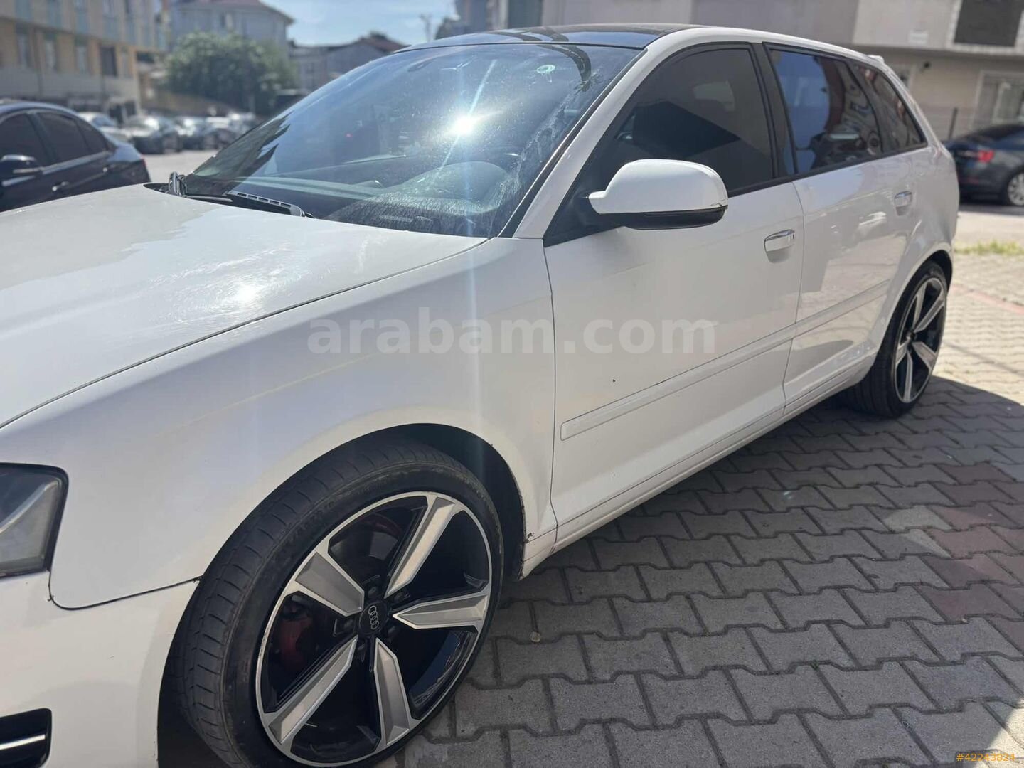 Galeriden Audi A3 Sportback 1.6 TDI Ambiente 2012 Model İstanbul 320.000 km Beyaz 6