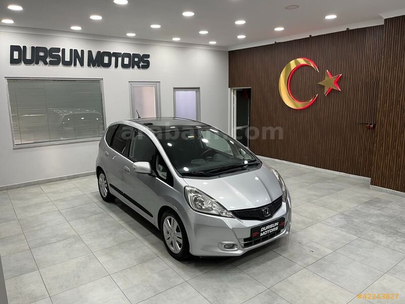 Galeriden Honda Jazz 1.4 Fun 2012 Model Kocaeli 249.000 km Gri