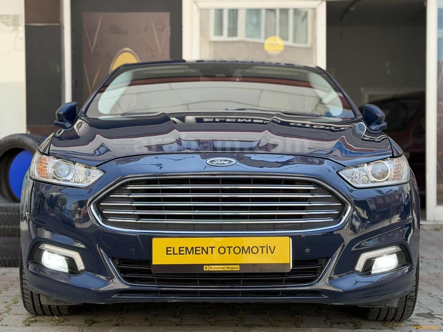 Galeriden Ford Mondeo 2.0 TDCi Titanium 2015 Model İstanbul 205.000 km Lacivert 2
