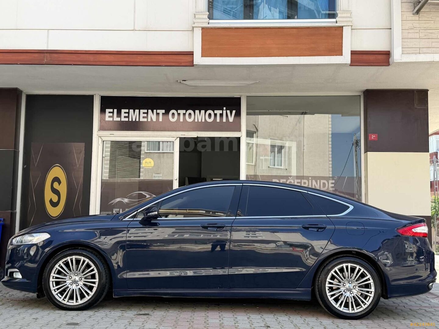 Galeriden Ford Mondeo 2.0 TDCi Titanium 2015 Model İstanbul 205.000 km Lacivert 4