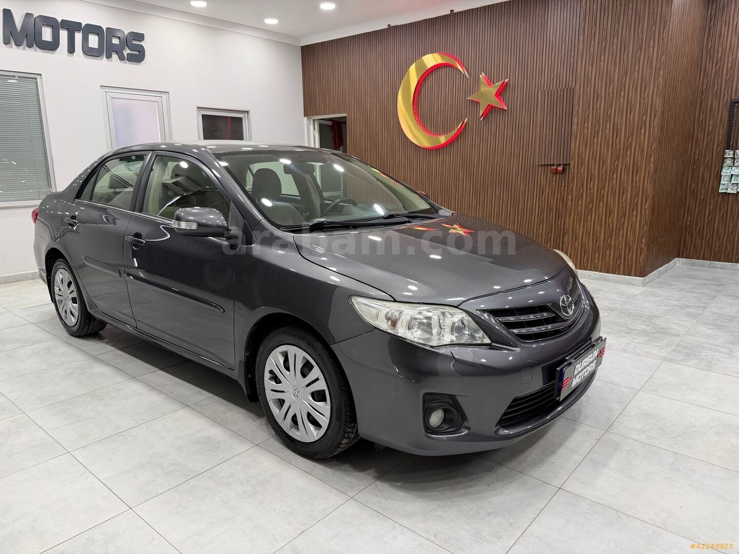 Galeriden Toyota Corolla 1.6 Comfort Extra 2013 Model Kocaeli 125.000 km Gri 3