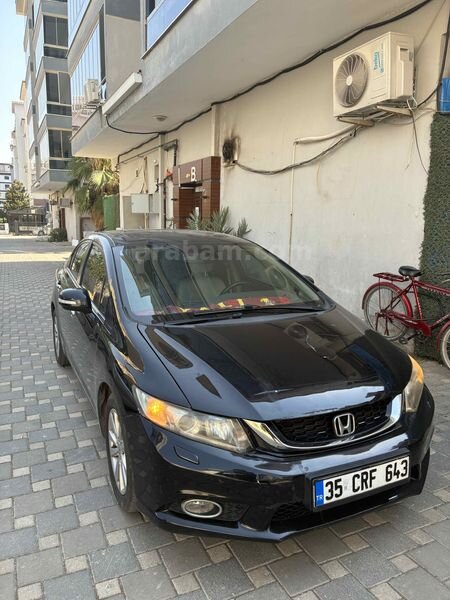 Sahibinden Honda Civic 1.6i VTEC Eco Elegance 2012 Model İzmir 218.000 km Siyah