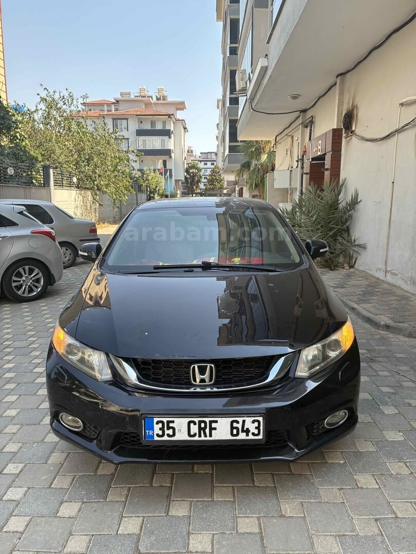 Sahibinden Honda Civic 1.6i VTEC Eco Elegance 2012 Model İzmir 218.000 km Siyah 2