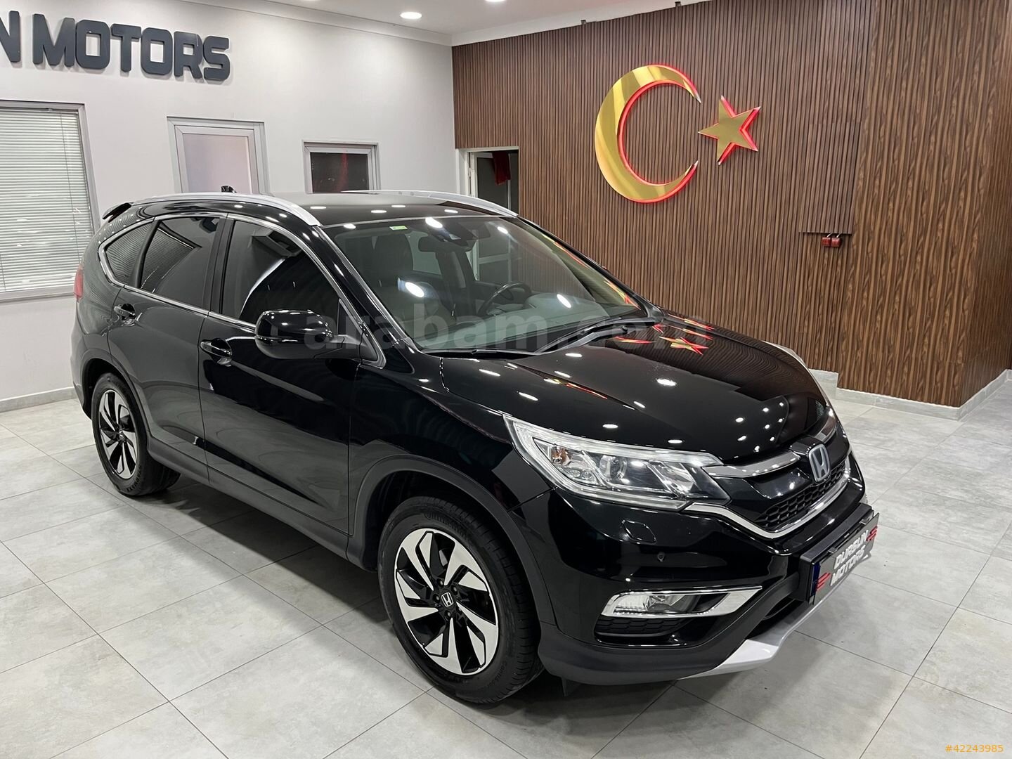 Galeriden Honda CR-V 1.6 i-DTEC Executive 2016 Model Kocaeli 175.000 km Siyah 4