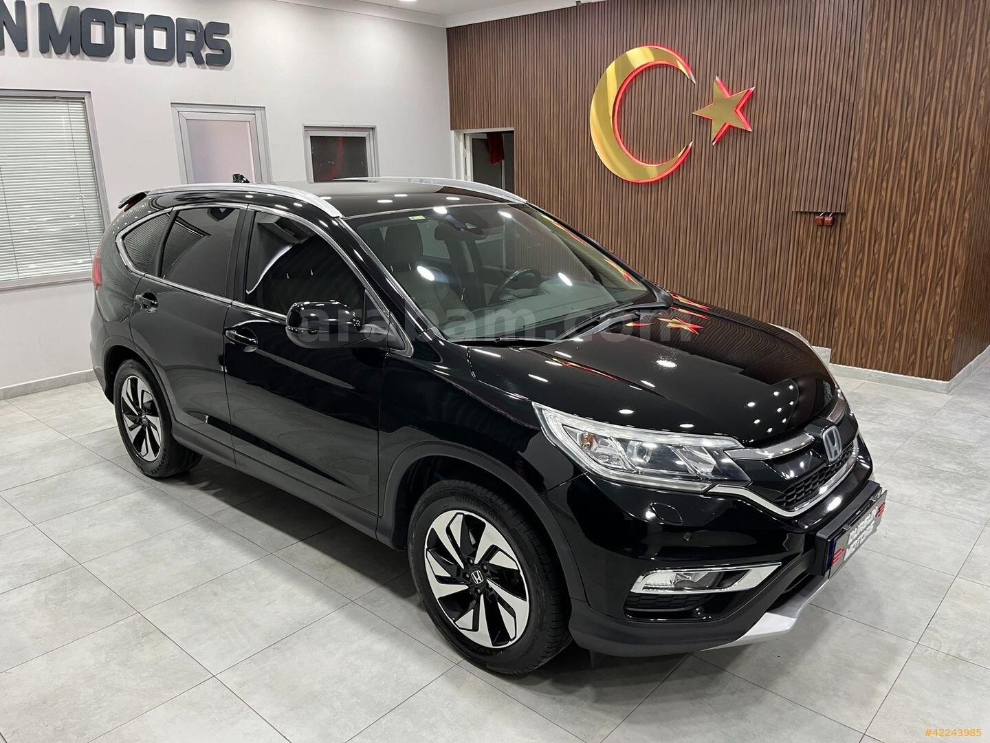 Galeriden Honda CR-V 1.6 i-DTEC Executive 2016 Model Kocaeli 175.000 km Siyah 5