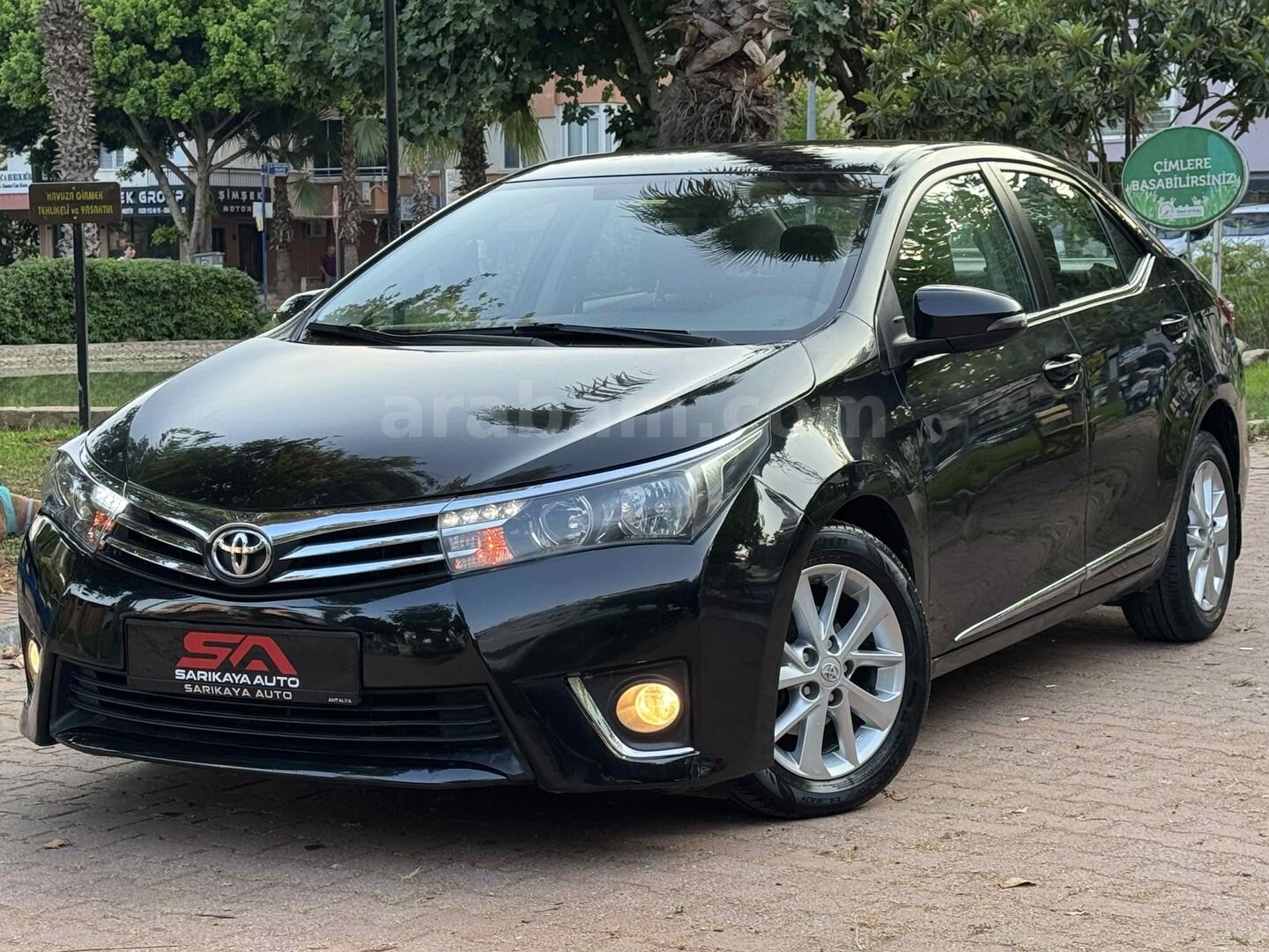 Galeriden Toyota Corolla 1.4 D-4D Touch 2016 Model Antalya 160.000 km Siyah 6