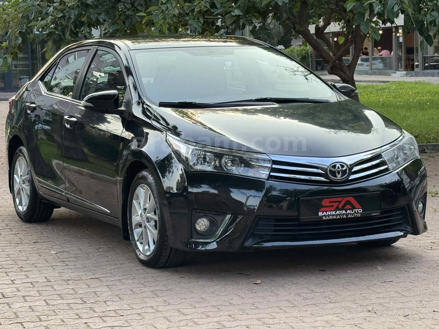 Galeriden Toyota Corolla 1.4 D-4D Touch 2016 Model Antalya 160.000 km Siyah 3