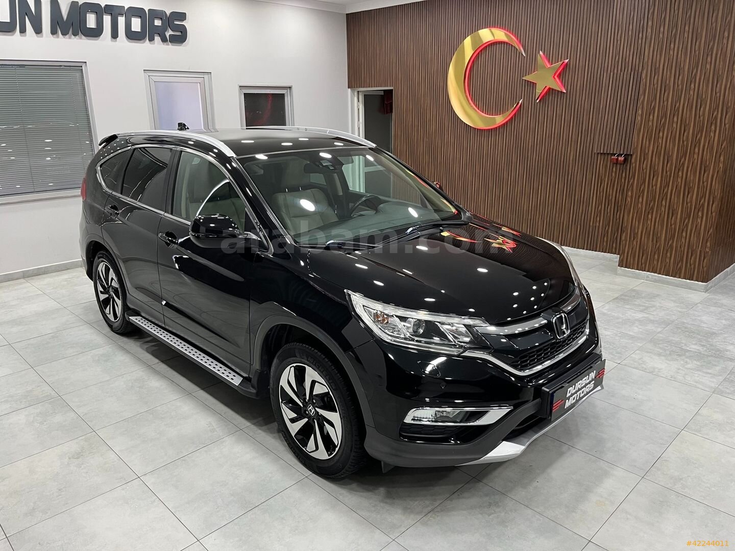Galeriden Honda CR-V 1.6 i-DTEC Executive 2015 Model Kocaeli 97.000 km Siyah 4