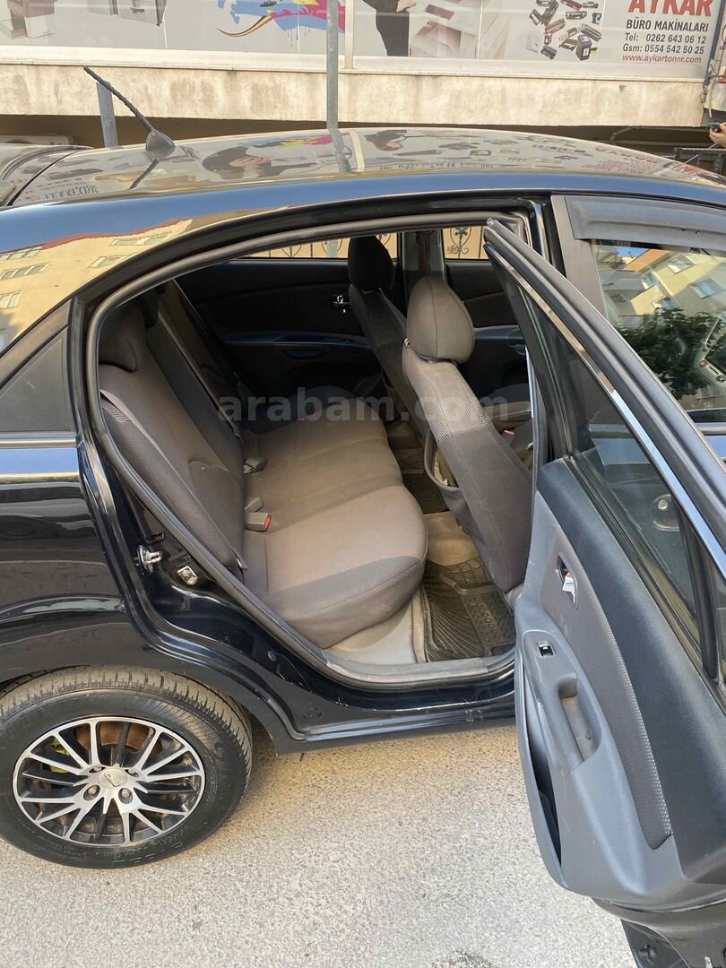 Sahibinden Kia Rio 1.5 CRDi EX Comfort 2006 Model Kocaeli 320.000 km Siyah 6