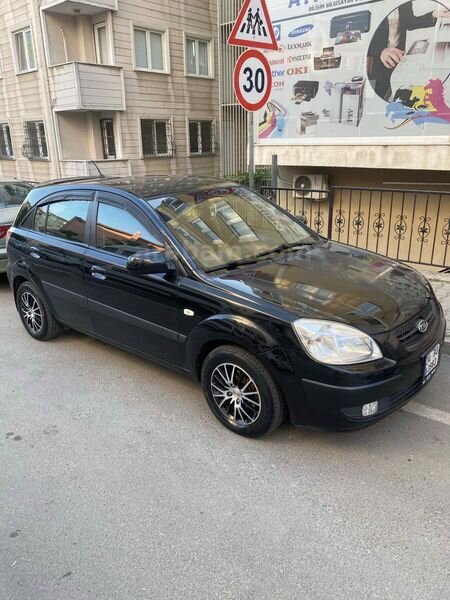 Sahibinden Kia Rio 1.5 CRDi EX Comfort 2006 Model Kocaeli 320.000 km Siyah