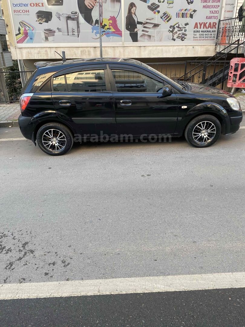 Sahibinden Kia Rio 1.5 CRDi EX Comfort 2006 Model Kocaeli 320.000 km Siyah 2