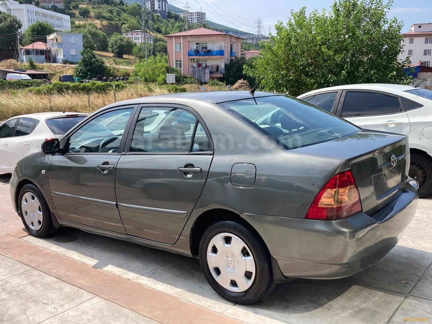 Galeriden Toyota Corolla 1.6 Terra 2005 Model Samsun 390.000 km Gri 6