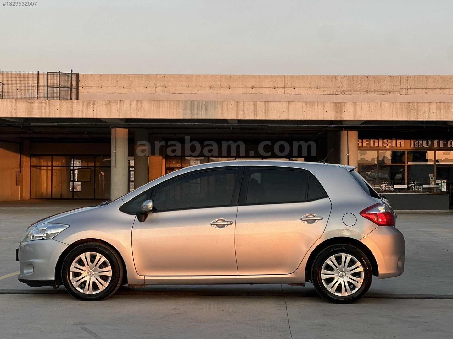 Galeriden Toyota Auris 1.4 D-4D Comfort Extra 2010 Model Ankara 149.000 km Gri 3